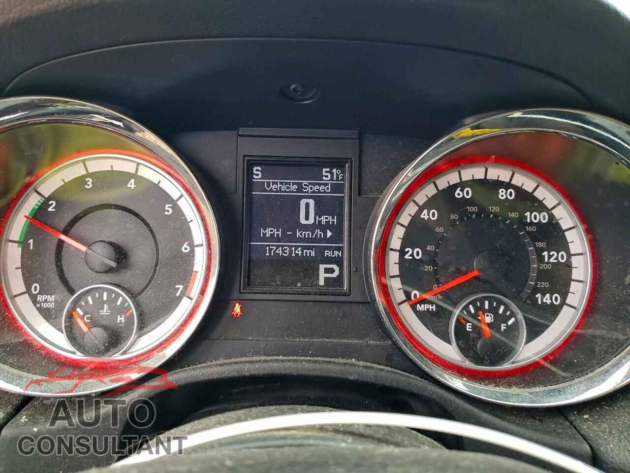 DODGE DURANGO 2013 - 1C4RDJAG3DC580135
