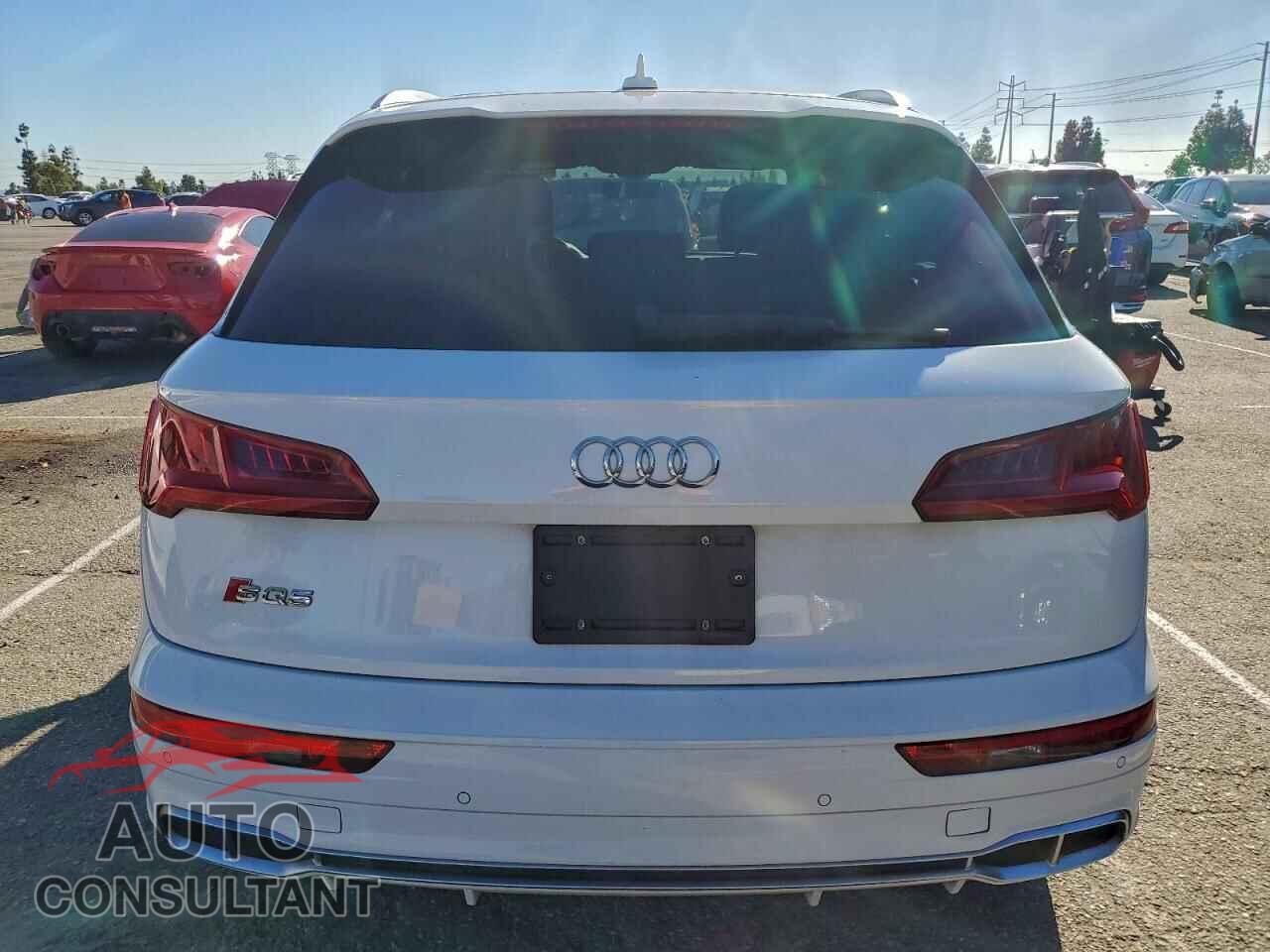 AUDI SQ5 2018 - WA1A4AFYXJ2216515