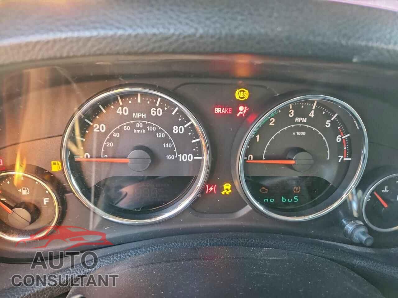 JEEP WRANGLER 2011 - 1J4AA2D15BL609497