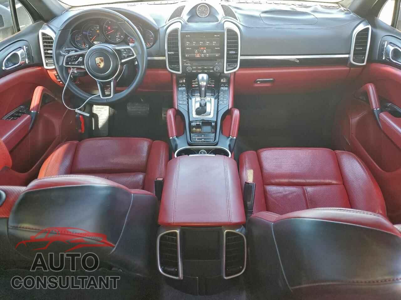 PORSCHE CAYENNE 2017 - WP1AA2A20HKA89192