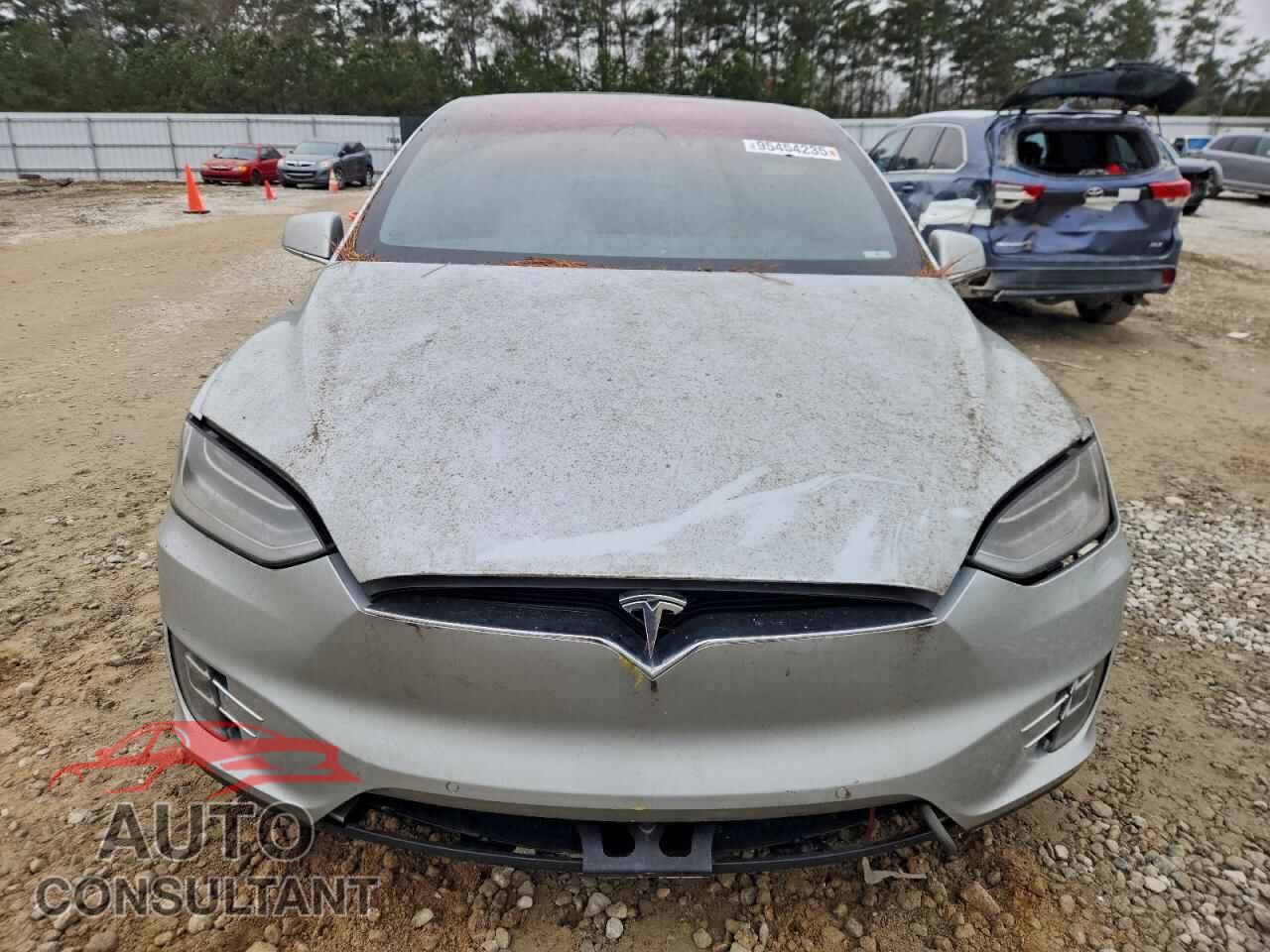 TESLA MODEL X 2017 - 5YJXCBE28HF049357