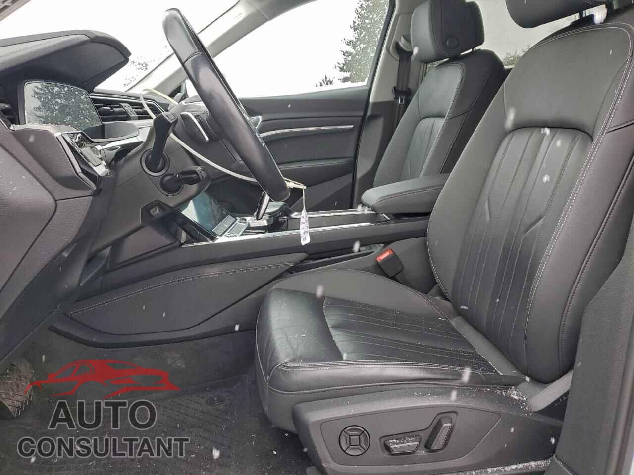 AUDI E-TRON 2021 - WA1AAAGE3MB009708
