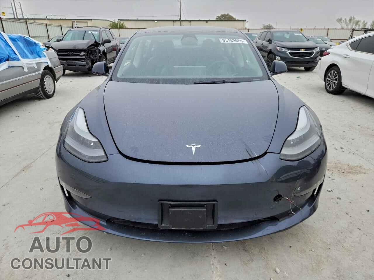 TESLA MODEL 3 2022 - 5YJ3E1EB5NF164822
