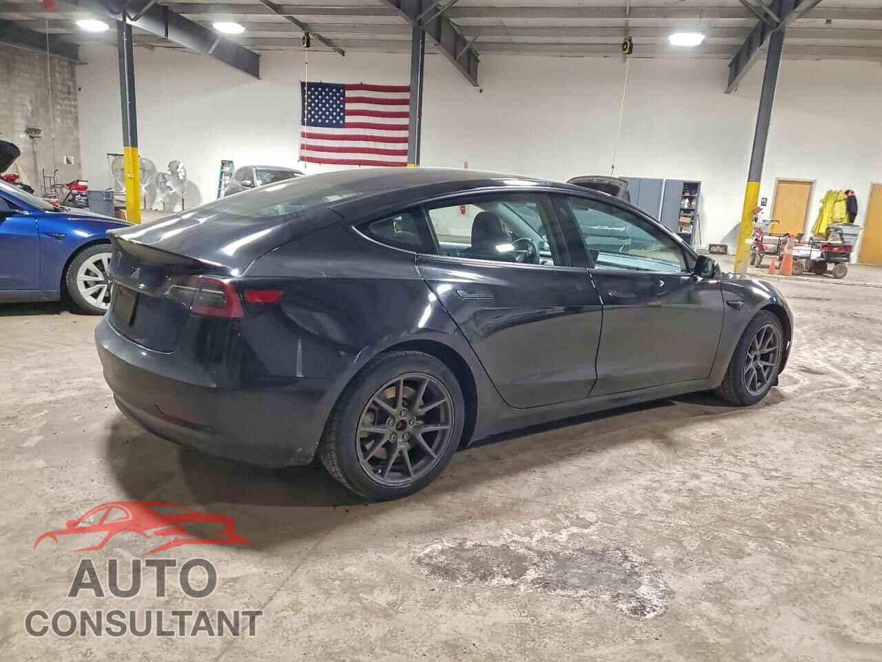 TESLA MODEL 3 2022 - 5YJ3E1EA0NF370895