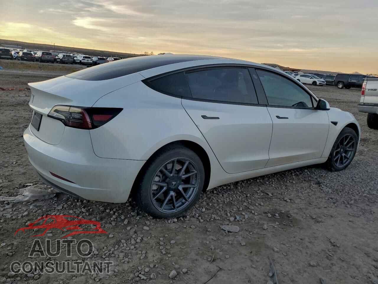 TESLA MODEL 3 2023 - 5YJ3E1EA7PF504319