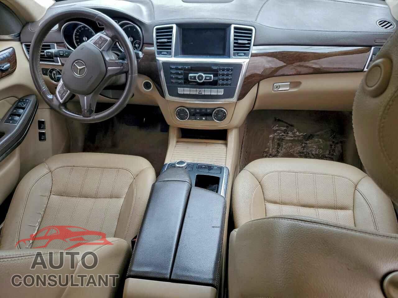MERCEDES-BENZ GL-CLASS 2014 - 4JGDF7CE4EA268000