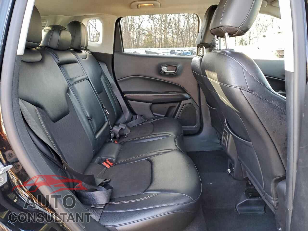 JEEP COMPASS 2017 - 3C4NJCBB6HT643096