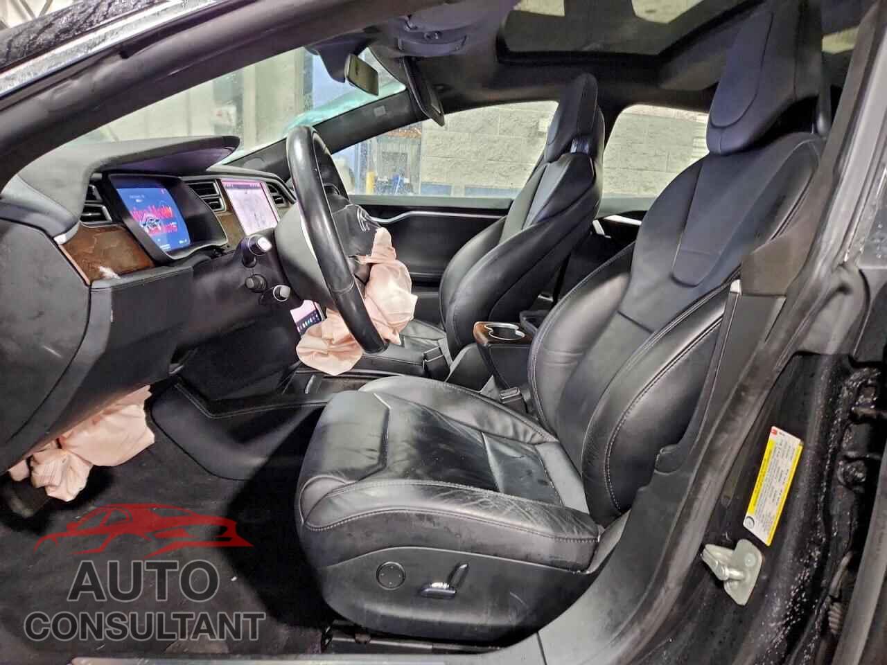 TESLA MODEL S 2017 - 5YJSA1E28HF190746