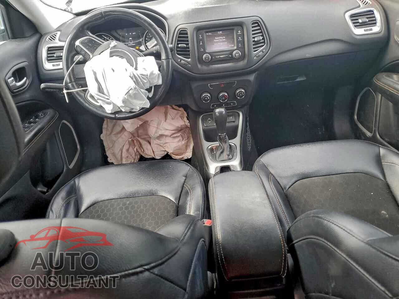 JEEP COMPASS 2017 - 3C4NJCBB2HT647792