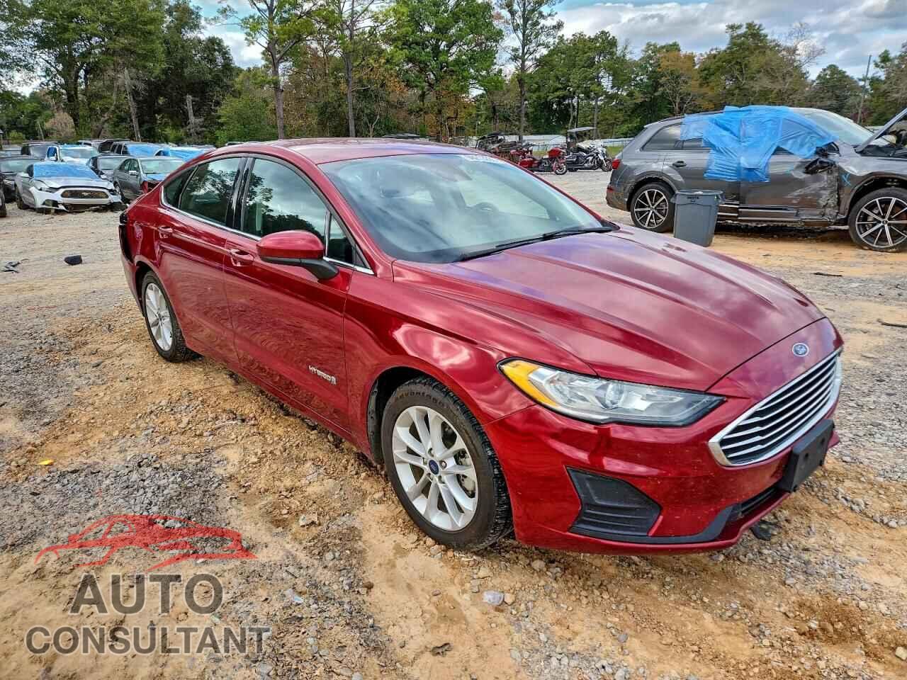 FORD FUSION 2019 - 3FA6P0LU4KR242559