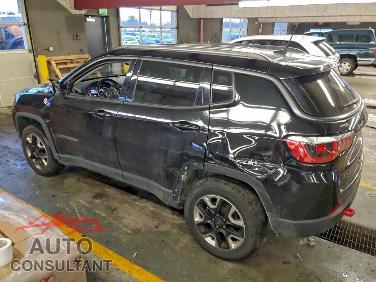 JEEP COMPASS 2018 - 3C4NJDDB3JT367047