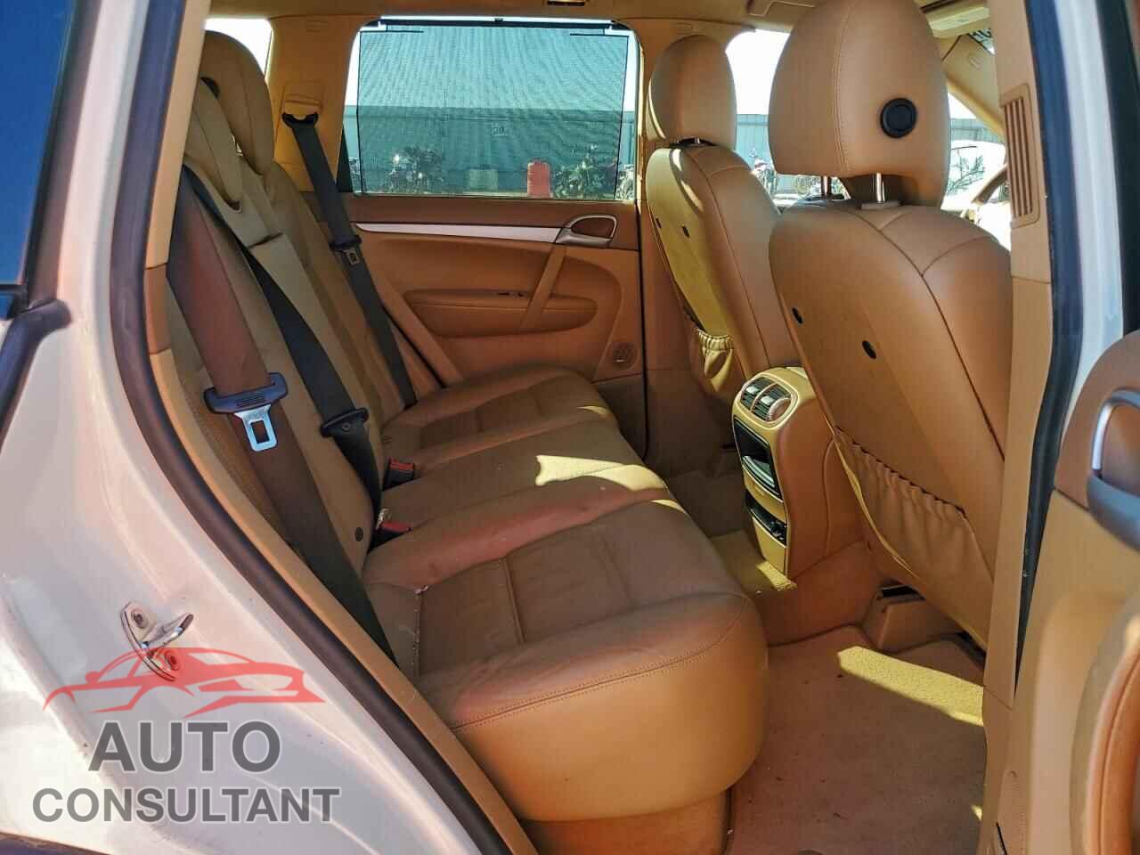 PORSCHE CAYENNE 2010 - WP1AB2APXALA50036