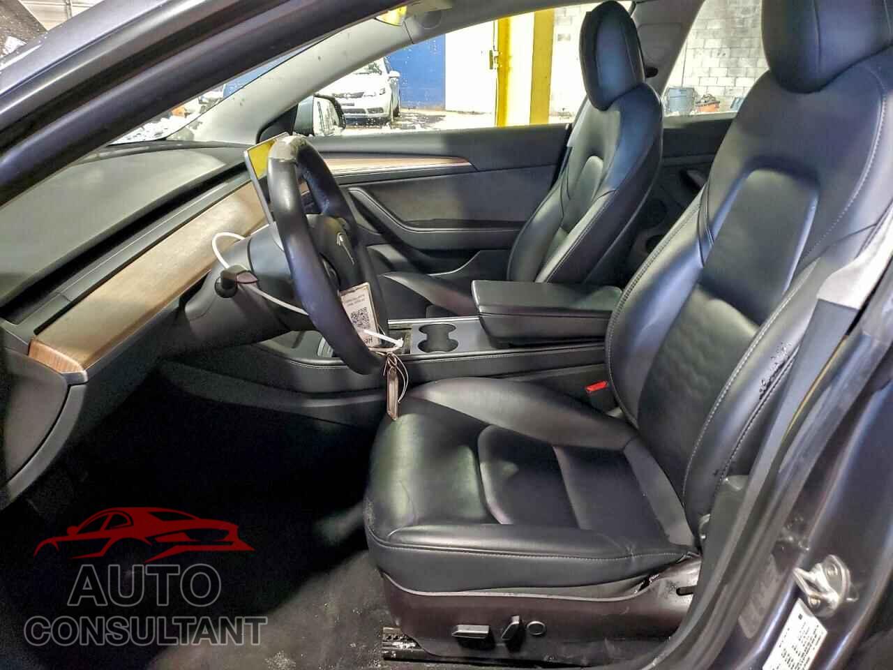 TESLA MODEL 3 2023 - 5YJ3E1EA1PF446921