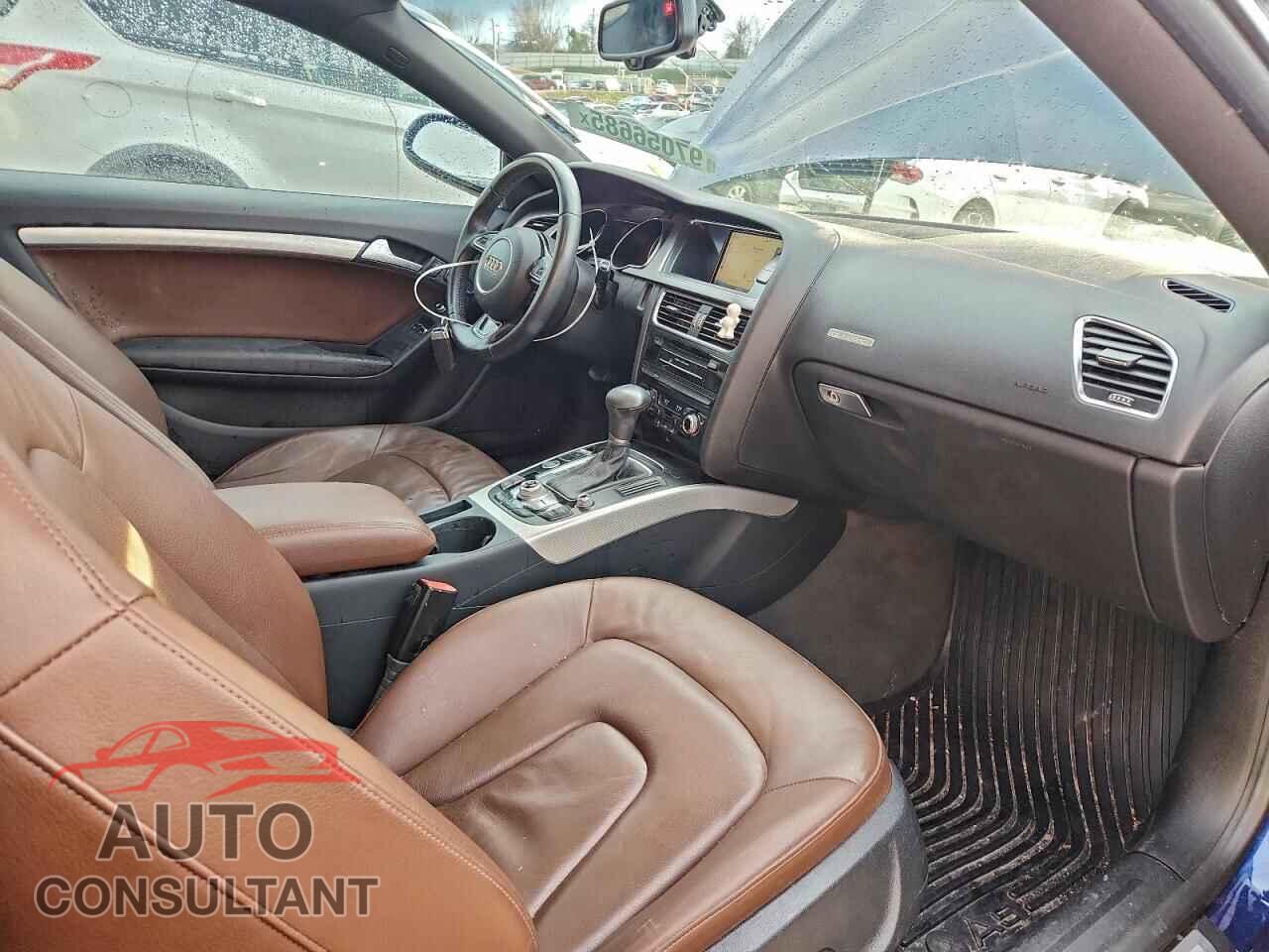 AUDI A5 2013 - WAULFAFRXDA033852