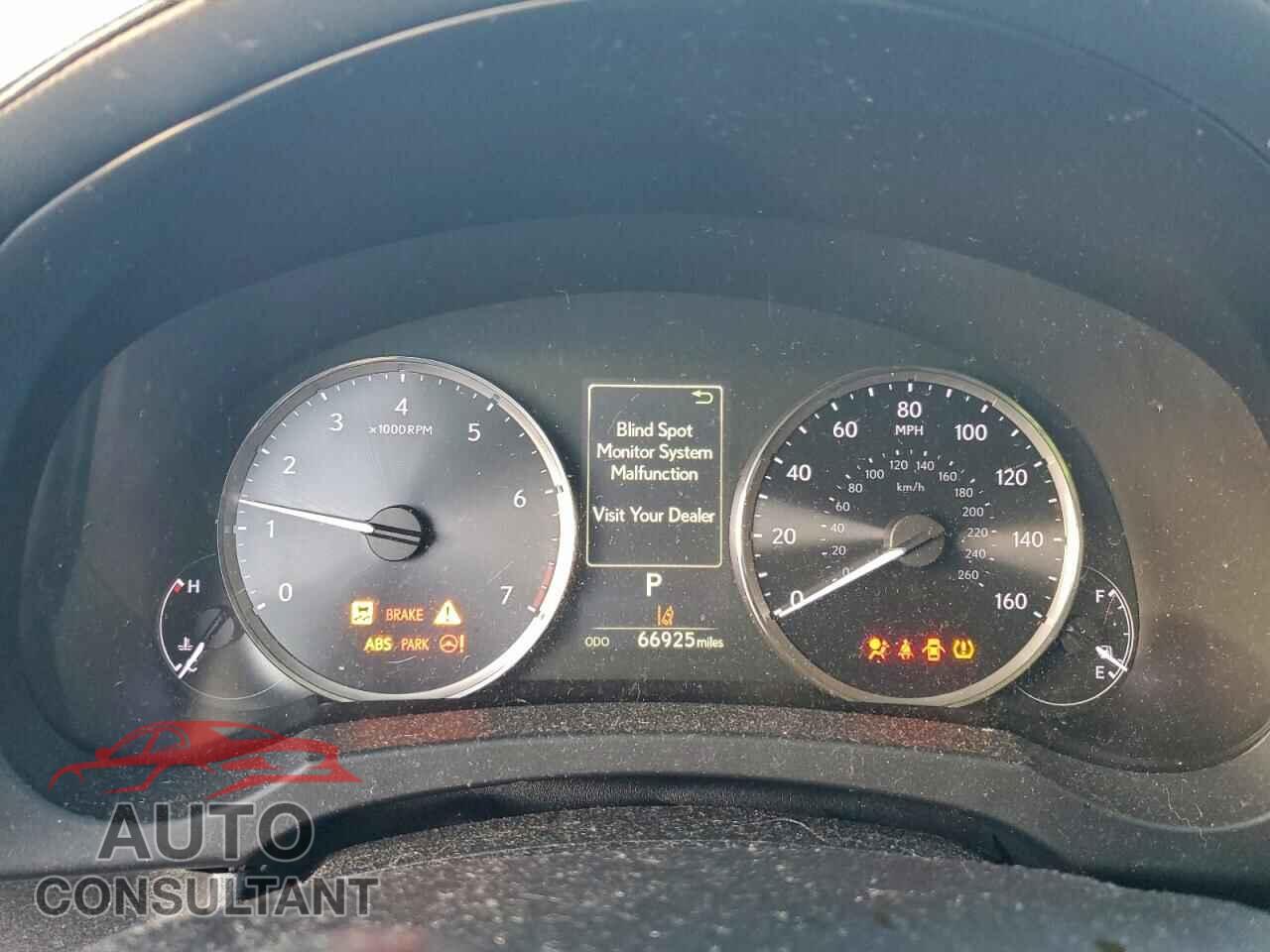LEXUS IS 2017 - JTHCM1D27H5016941