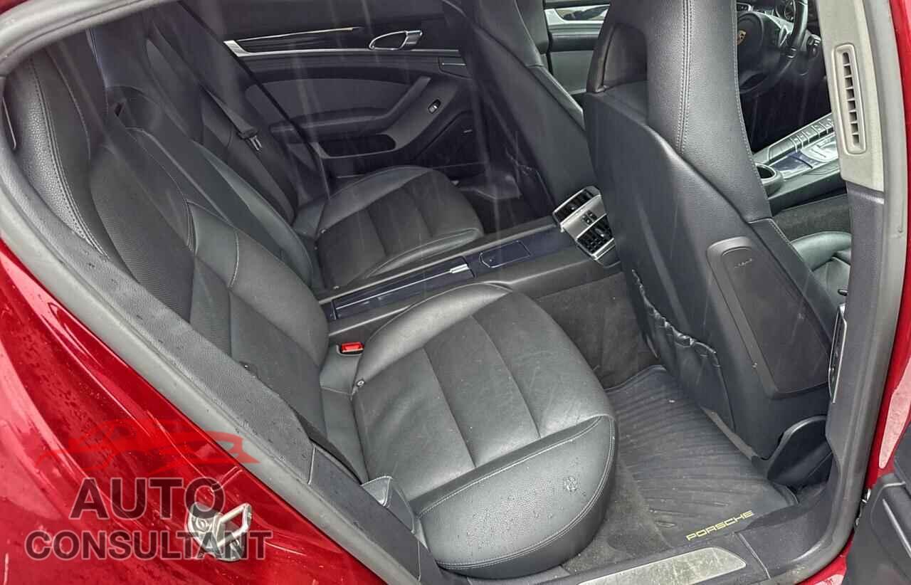 PORSCHE PANAMERA 2012 - WP0AA2A74CL070497