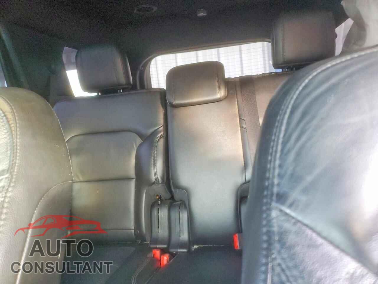 FORD EXPLORER 2018 - 1FM5K7D83JGB63299