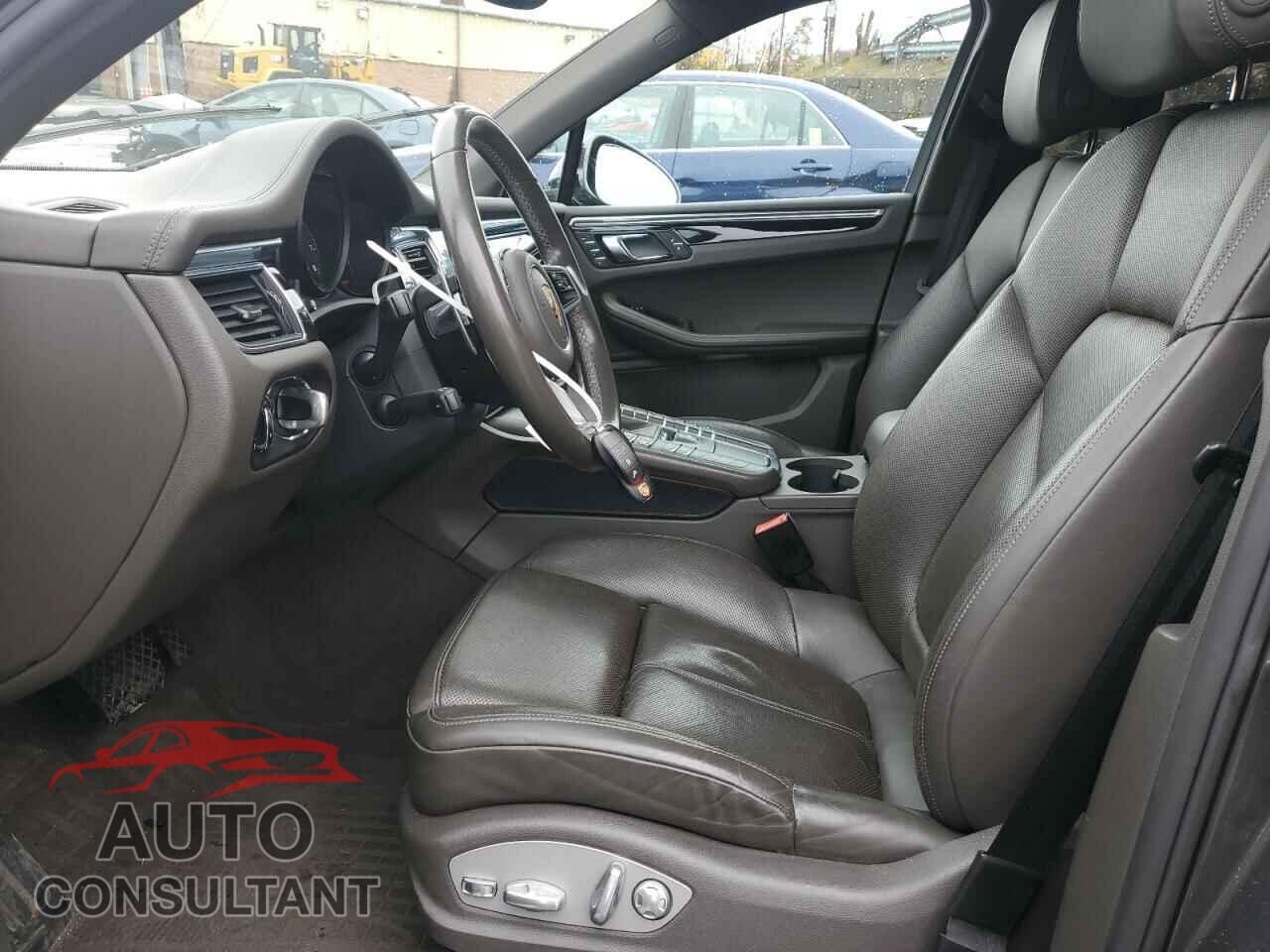 PORSCHE MACAN 2017 - WP1AA2A53HLB83457