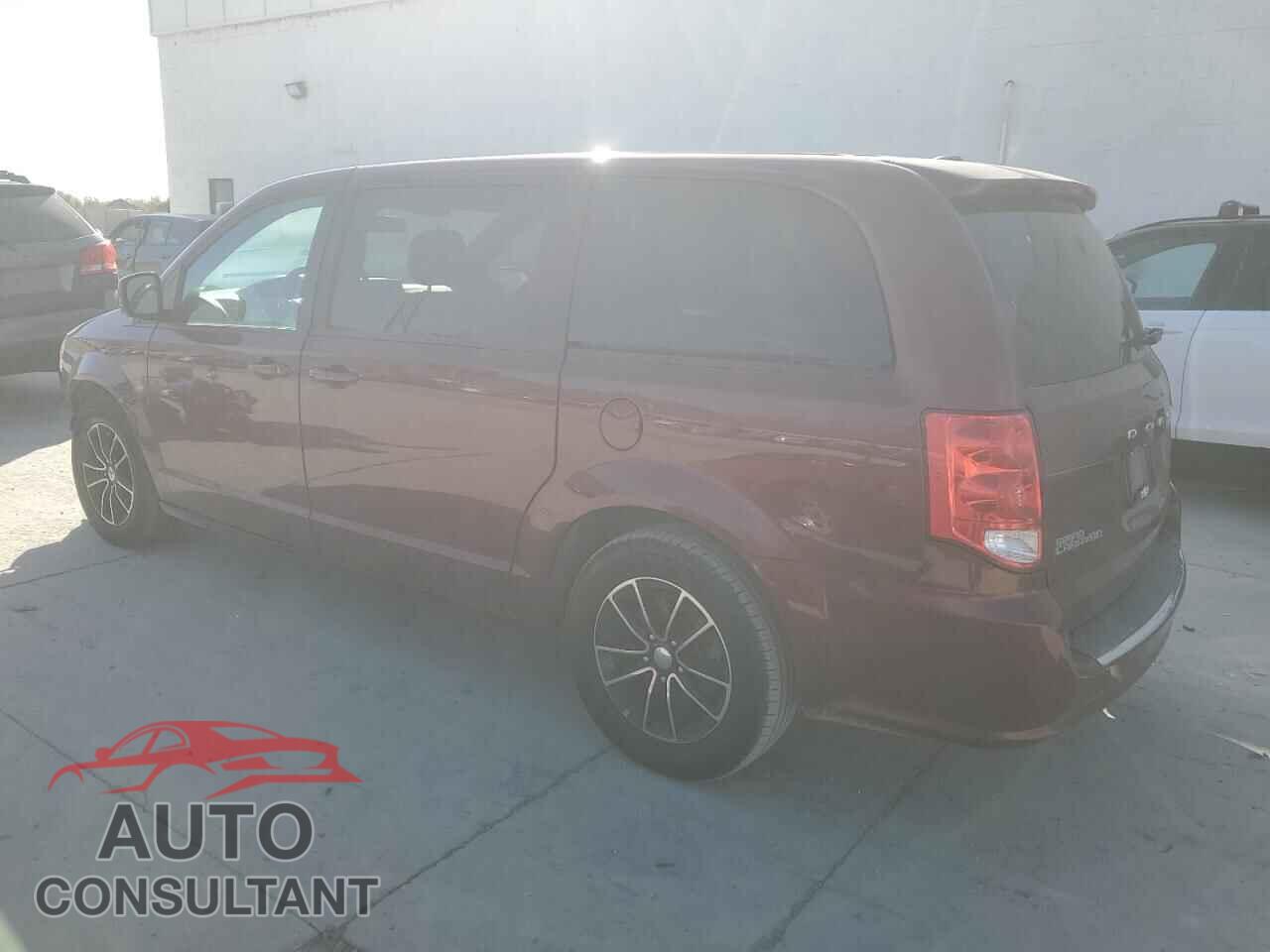 DODGE CARAVAN 2018 - 2C4RDGEG3JR196100