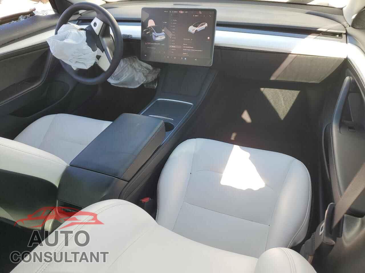 TESLA MODEL 3 2021 - 5YJ3E1EB6MF046342