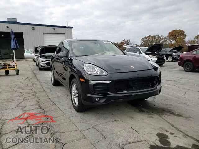 PORSCHE CAYENNE 2016 - WP1AA2A23GLA11143
