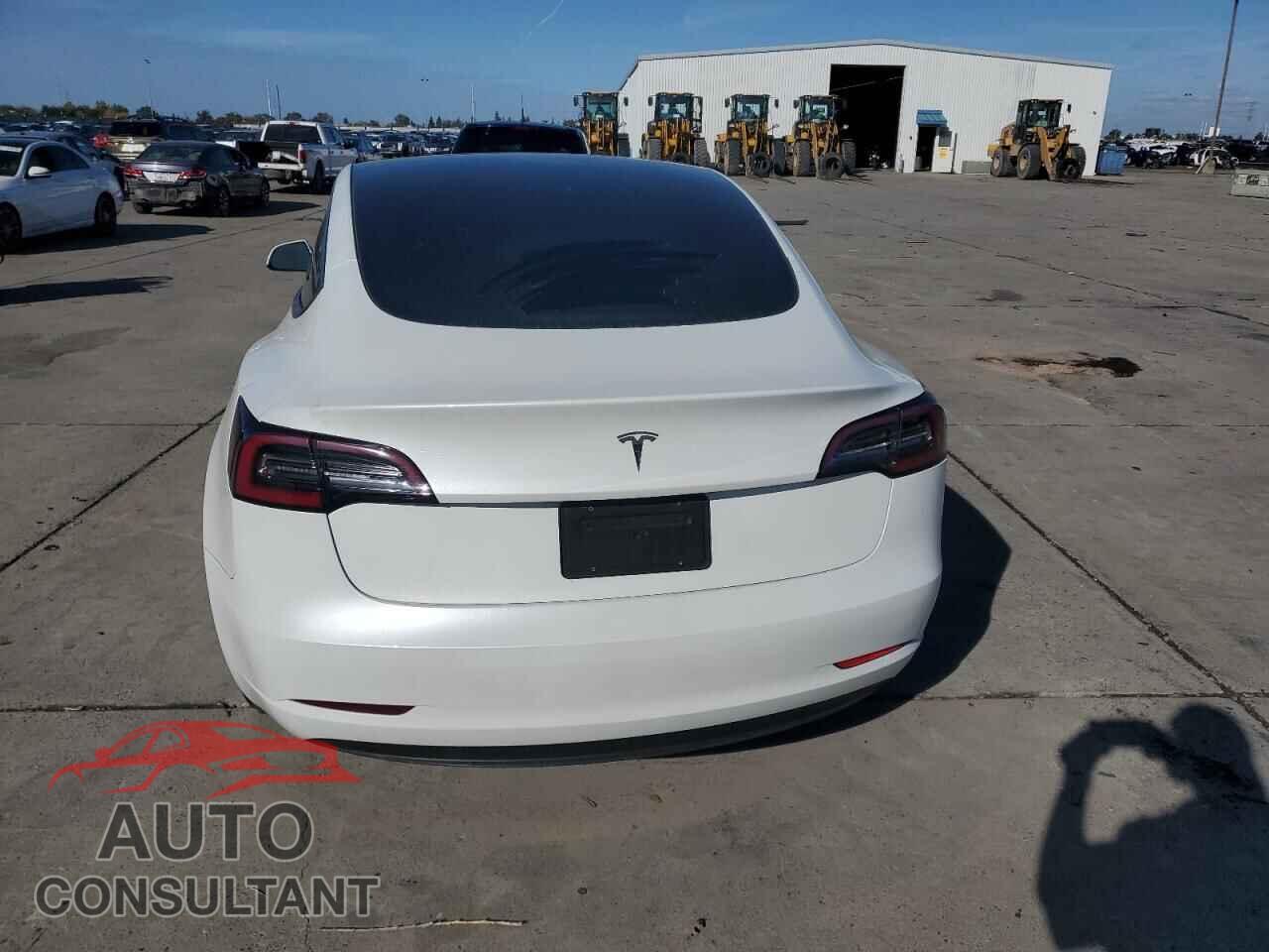 TESLA MODEL 3 2023 - 5YJ3E1EA4PF413394