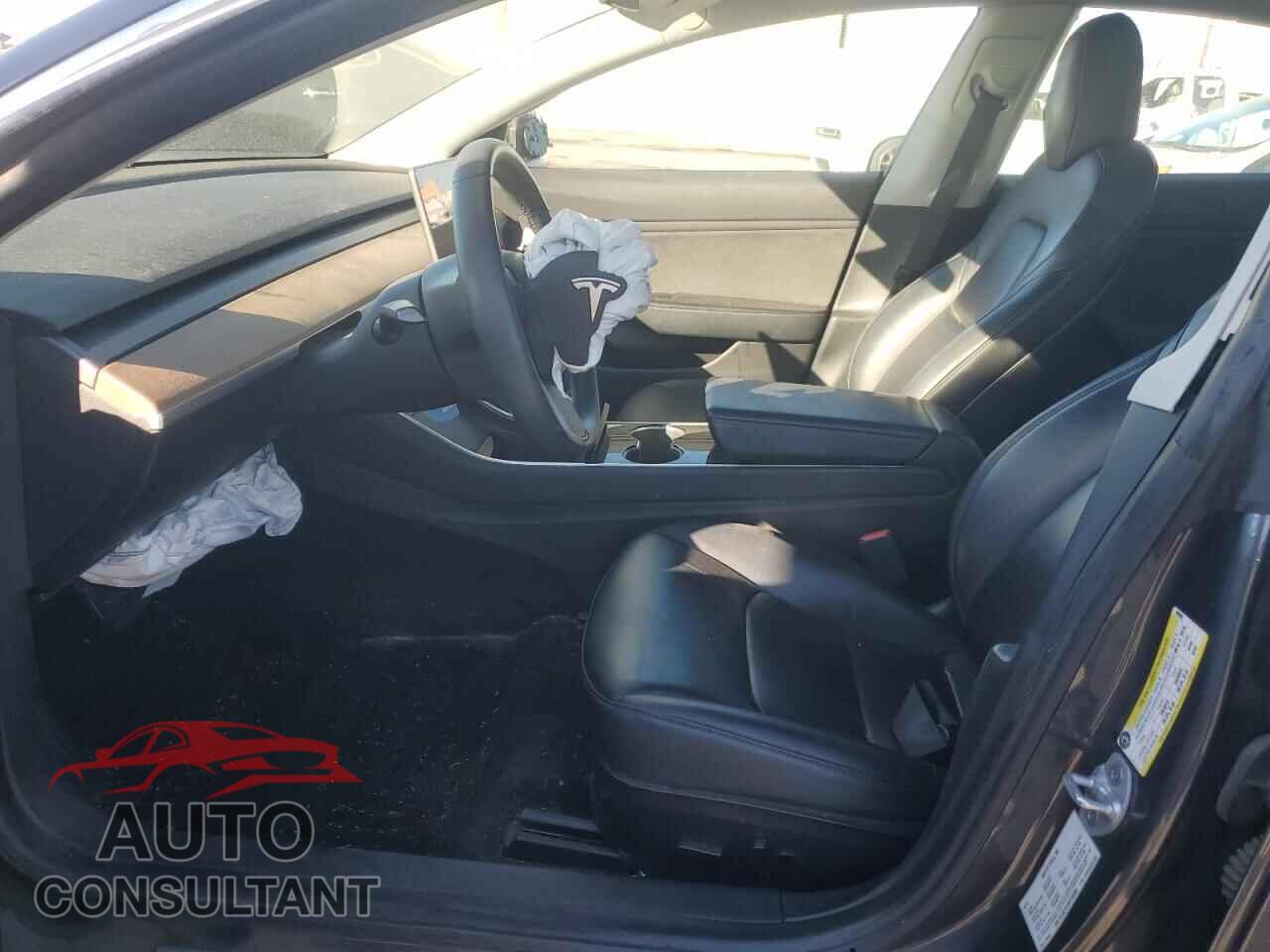 TESLA MODEL 3 2019 - 5YJ3E1EA3KF495305