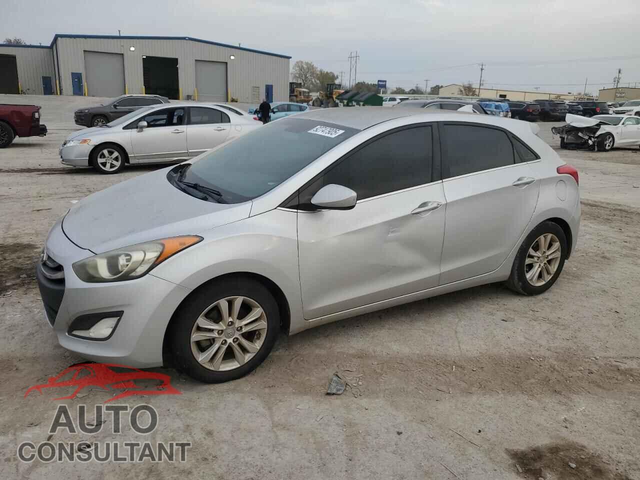 HYUNDAI ELANTRA 2013 - KMHD35LE7DU091212