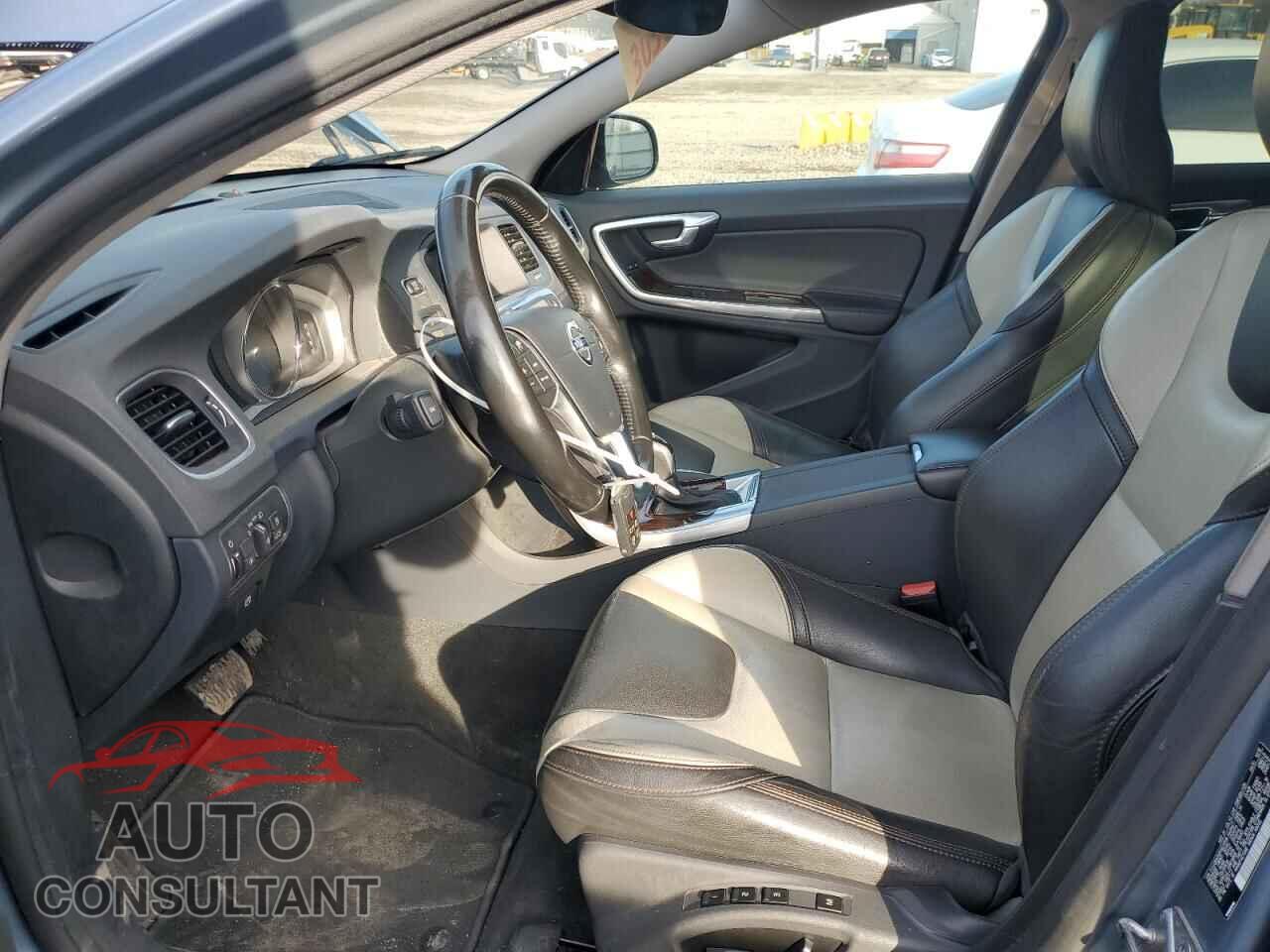 VOLVO V60 2017 - YV440MWM2H1031708
