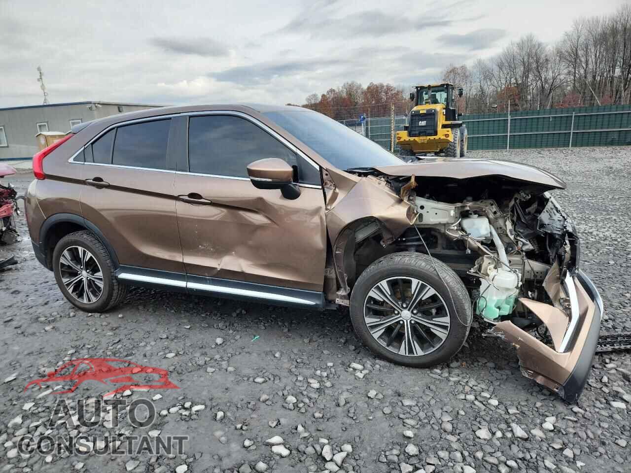 MITSUBISHI ECLIPSE 2018 - JA4AT5AA1JZ040918