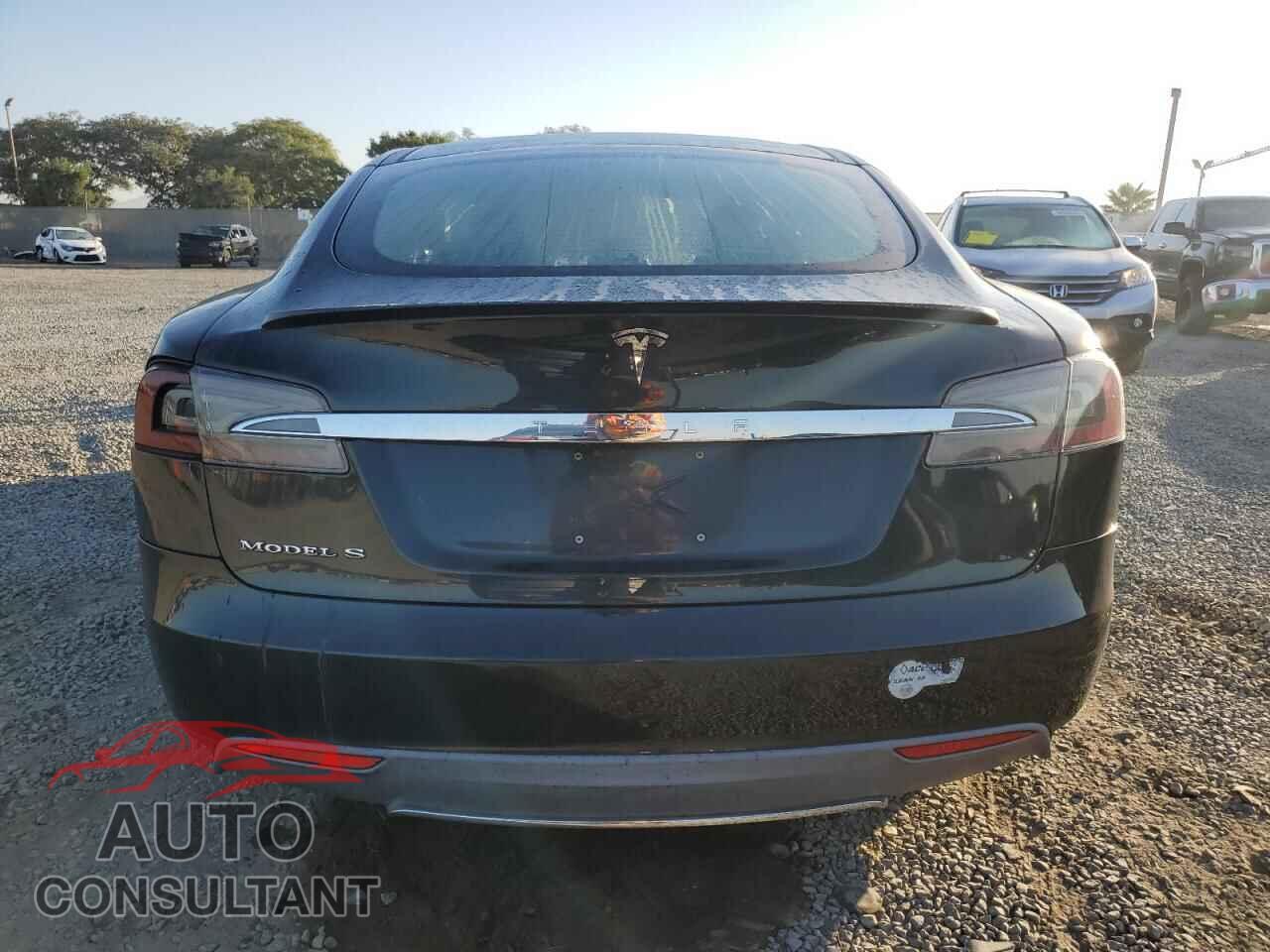 TESLA MODEL S 2012 - 5YJSA1CP6CFP02947