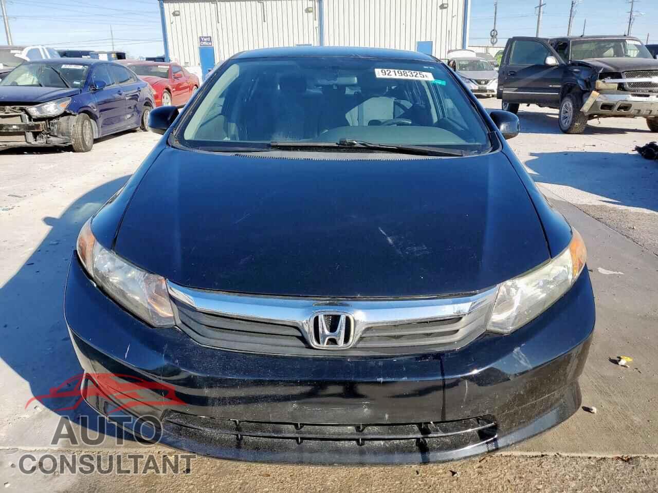 HONDA CIVIC 2012 - 2HGFB2F59CH608913