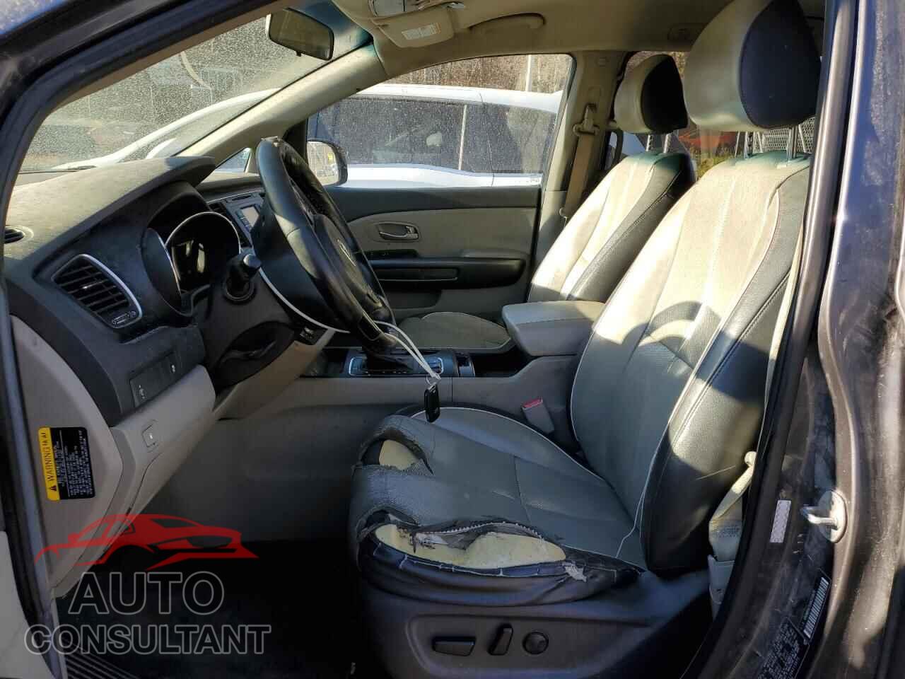 KIA All Models 2016 - KNDMB5C11G6215875