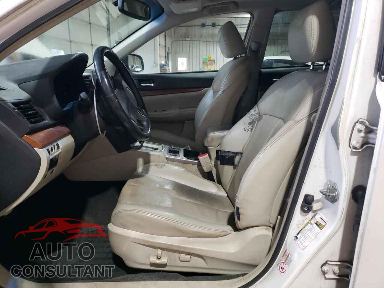 SUBARU OUTBACK 2013 - 4S4BRBKC7D3294904