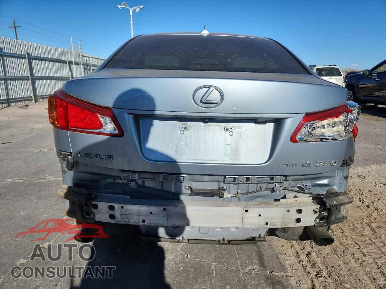 LEXUS IS 2010 - JTHCF5C2XA2033663