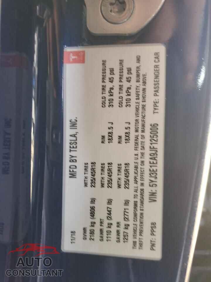 TESLA MODEL 3 2018 - 5YJ3E1EA9JF125006