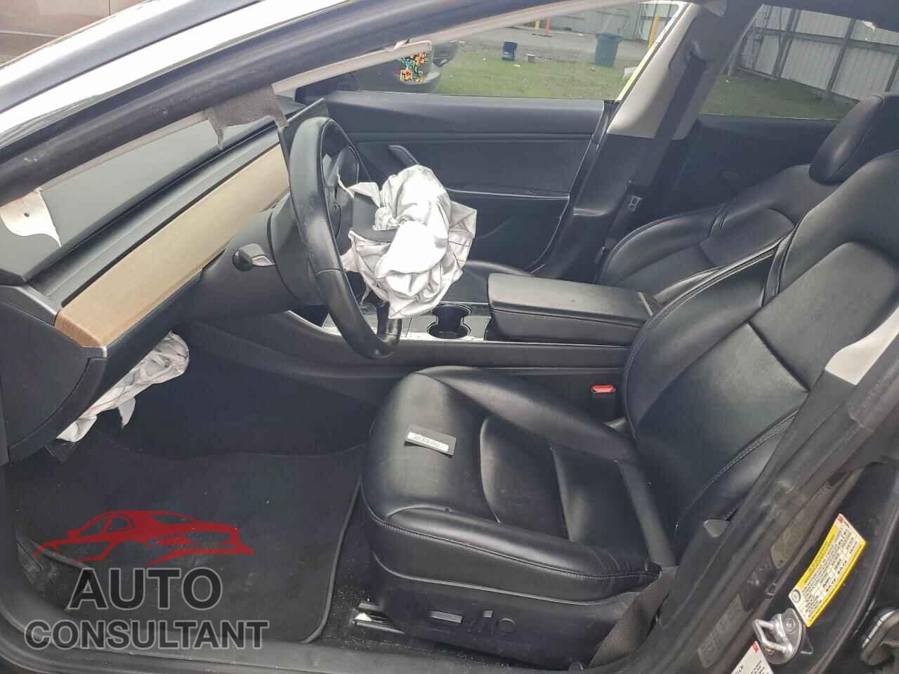 TESLA MODEL 3 2018 - 5YJ3E1EA9JF046595