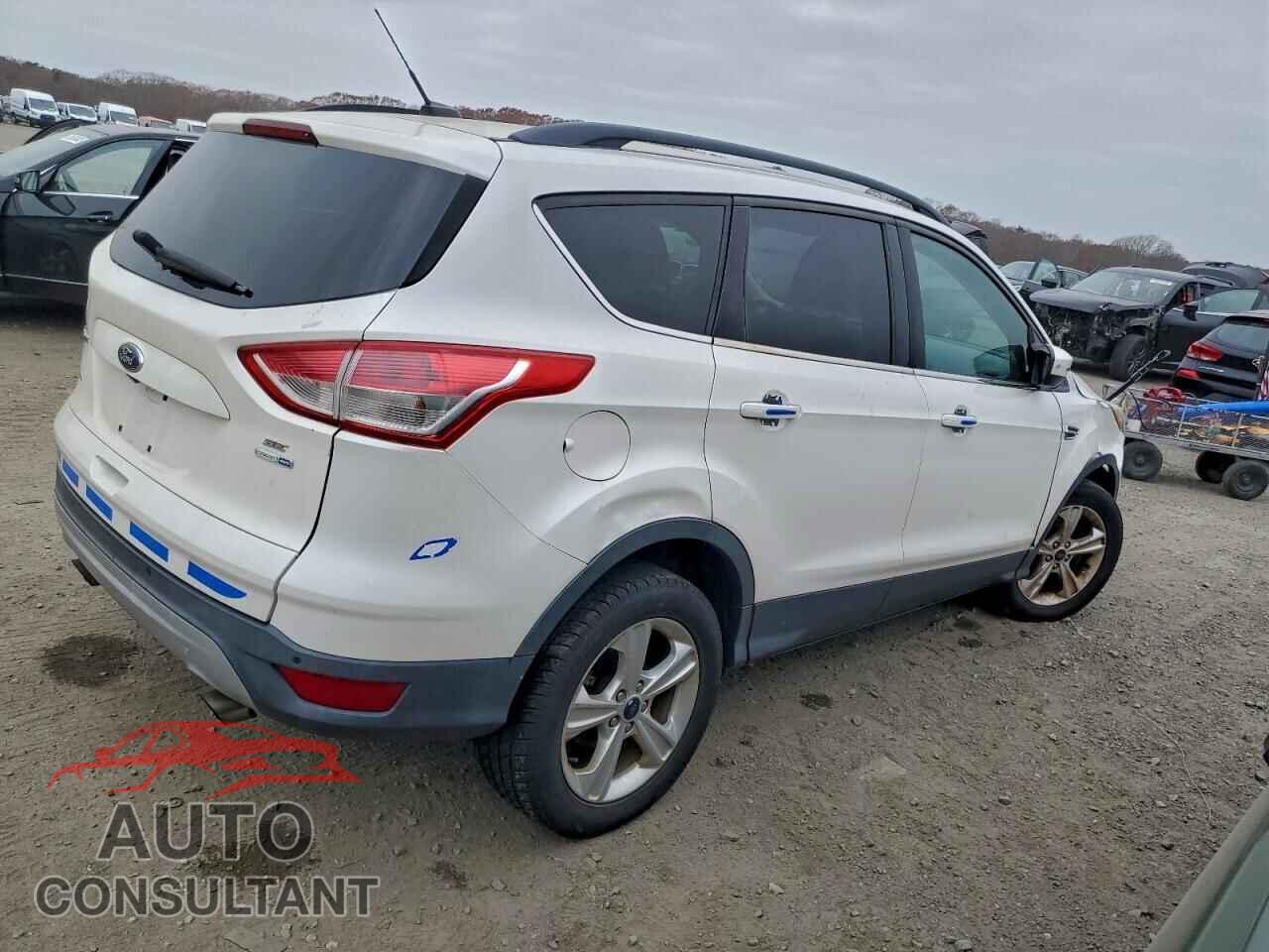 FORD ESCAPE 2014 - 1FMCU9GX2EUD90619