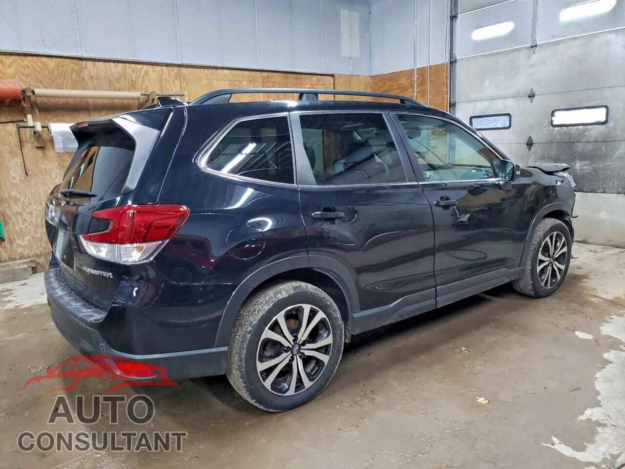 SUBARU FORESTER 2019 - JF2SKAUC2KH548701