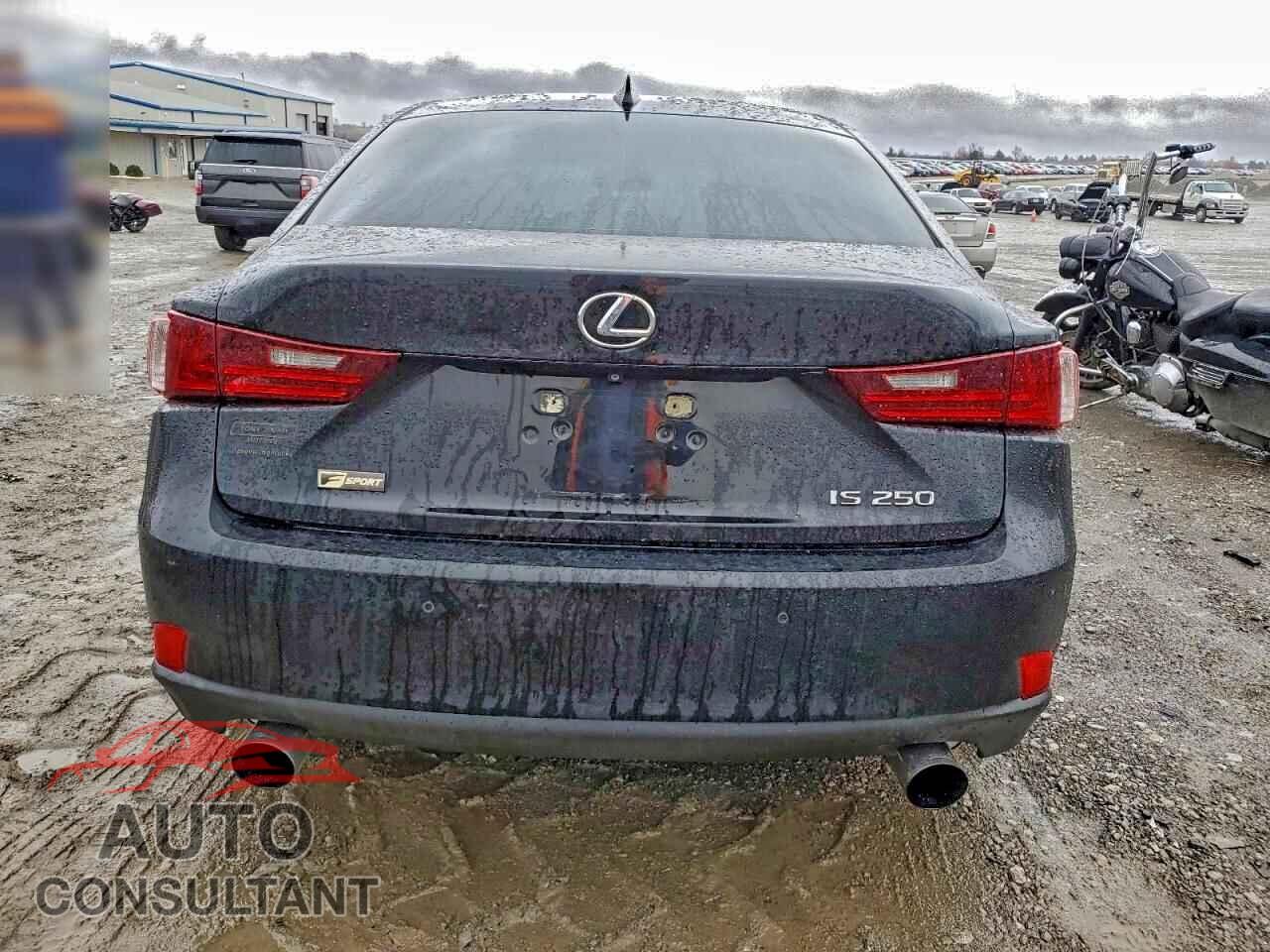 LEXUS IS 2014 - JTHBF1D29E5015243