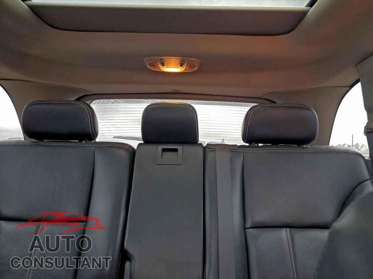 FORD EDGE 2010 - 2FMDK4KC3ABB12135