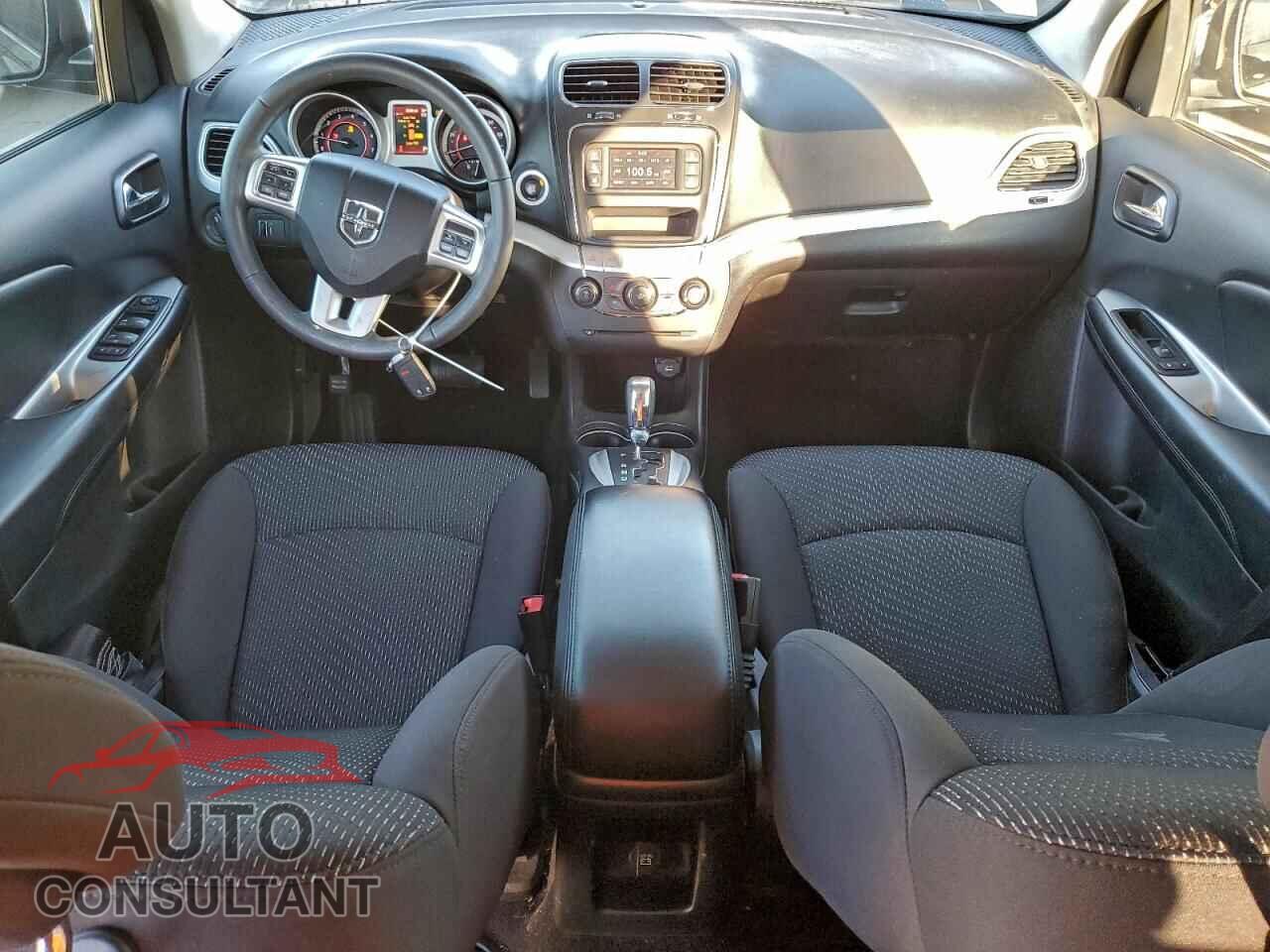 DODGE JOURNEY 2015 - 3C4PDCAB1FT548606