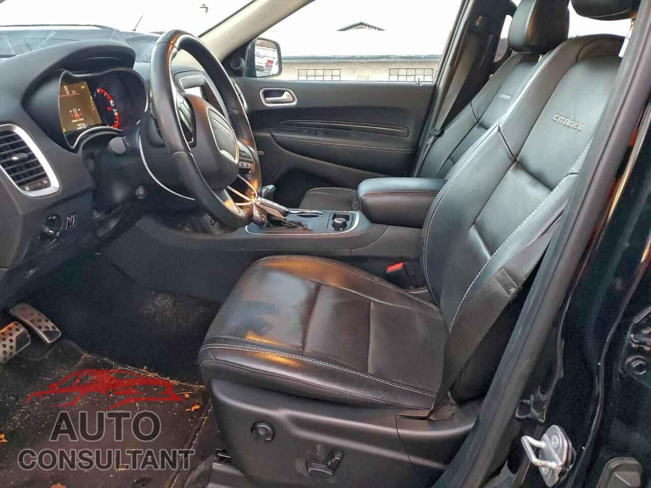 DODGE DURANGO 2018 - 1C4SDJET3JC209819