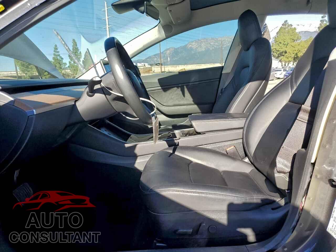 TESLA MODEL 3 2018 - 5YJ3E1EB4JF065922