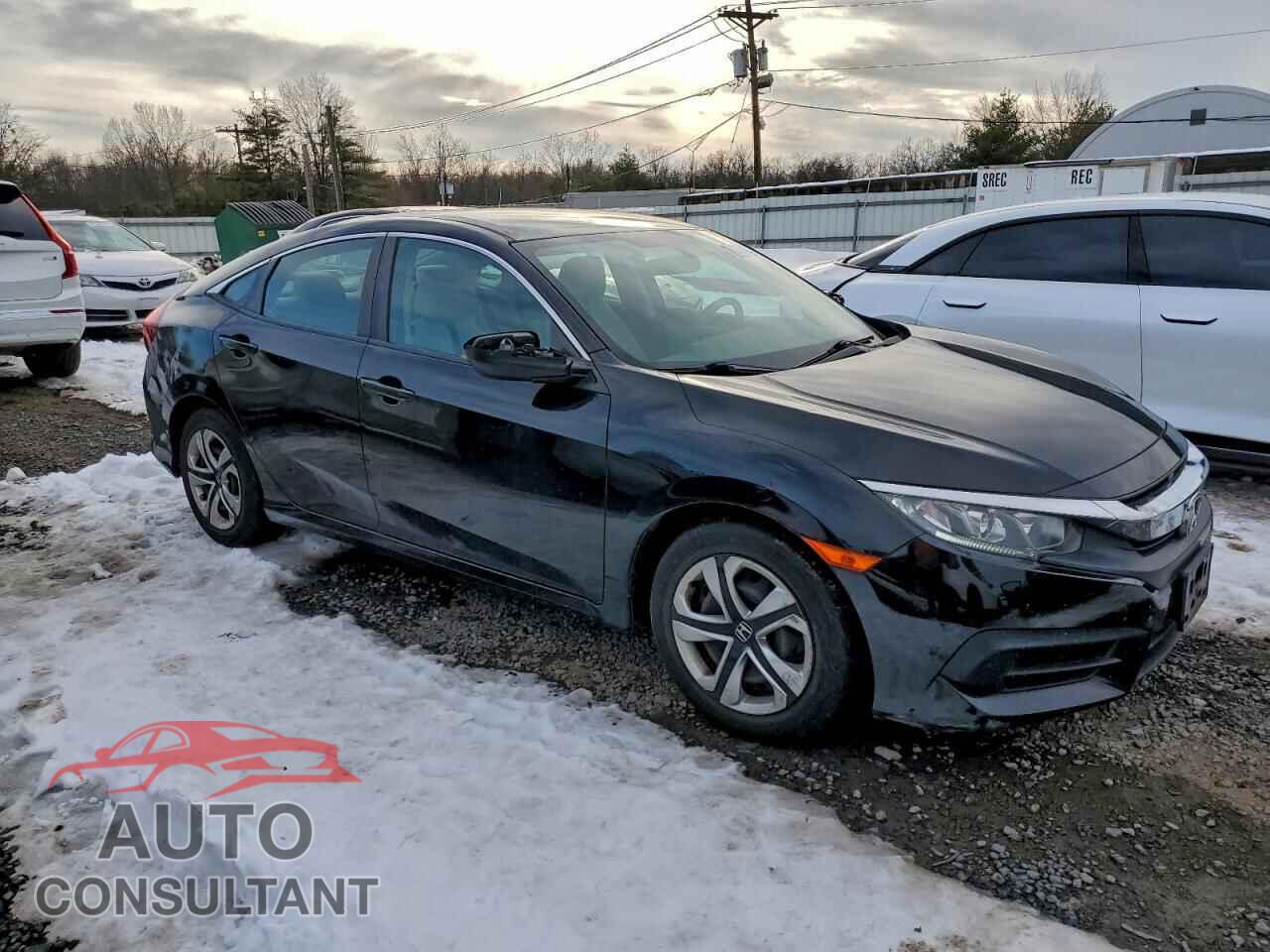 HONDA CIVIC 2018 - 2HGFC2F58JH567572