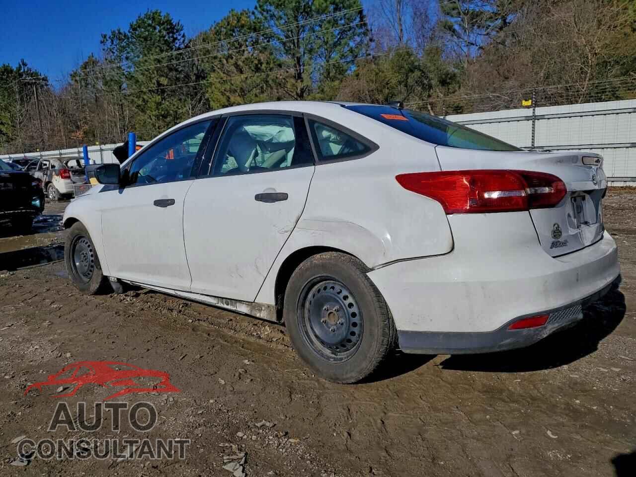 FORD FOCUS 2016 - 1FADP3E24GL339450