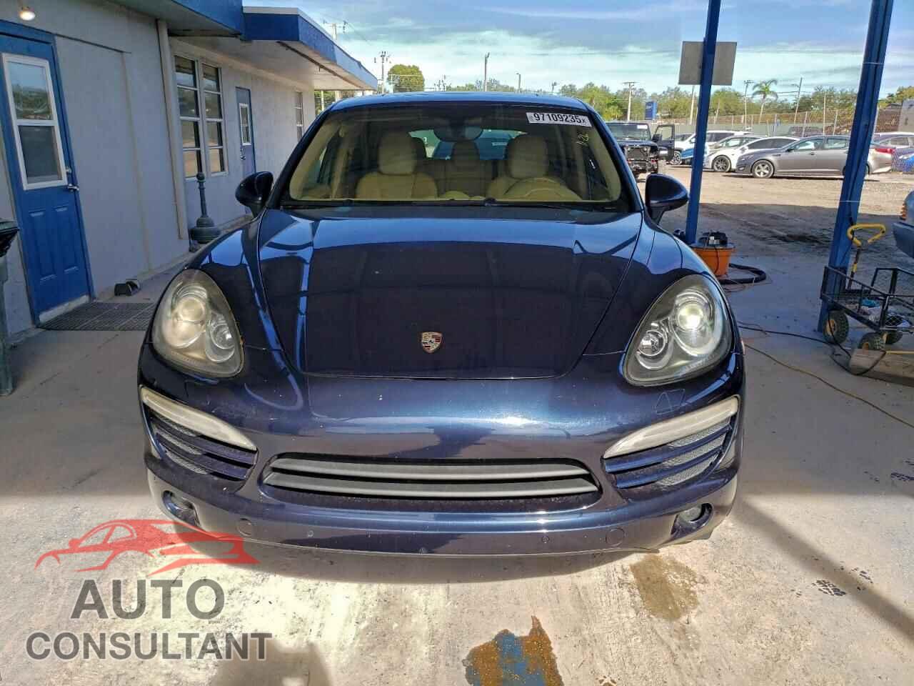PORSCHE CAYENNE 2012 - WP1AA2A26CLA11759