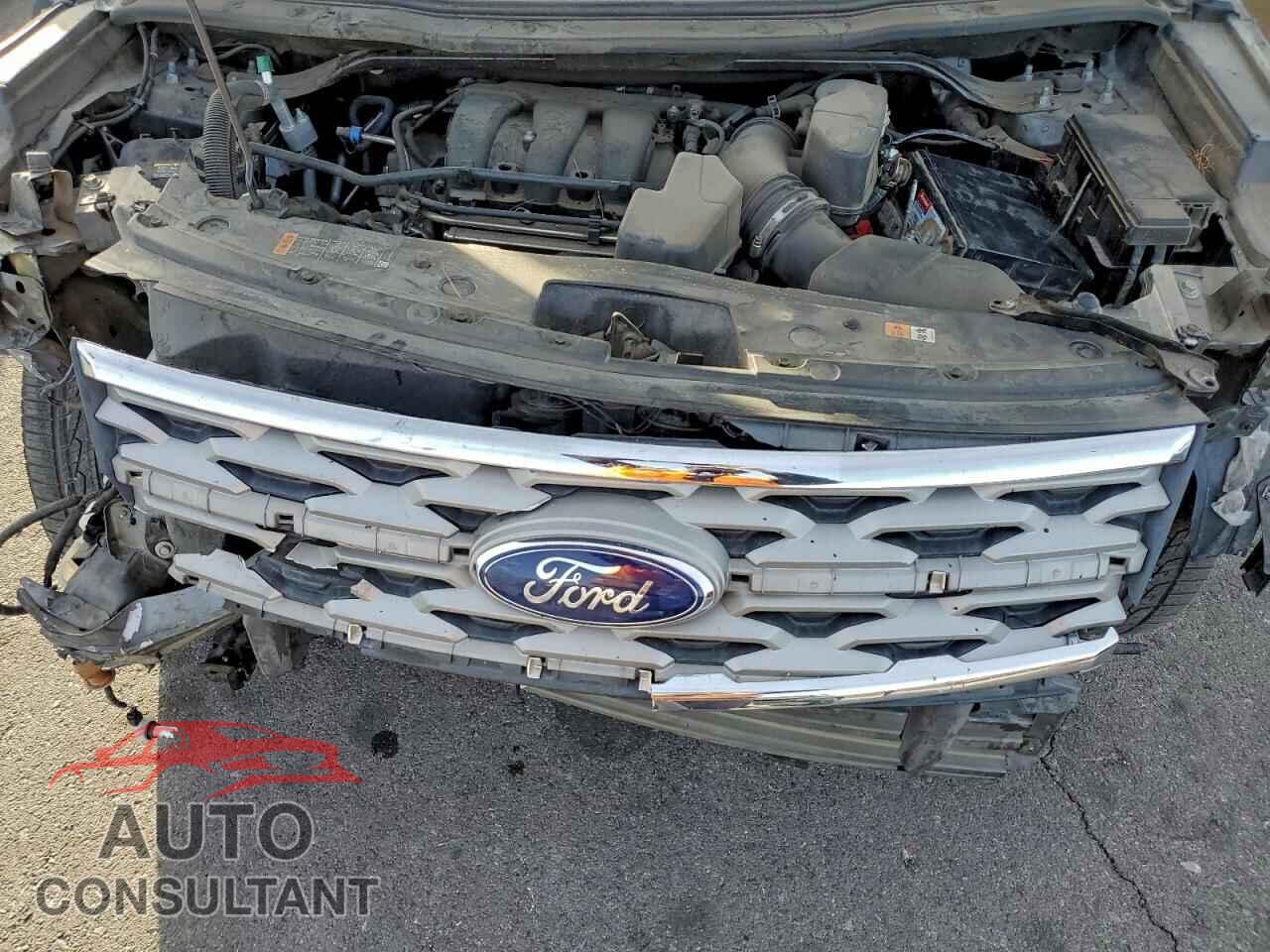 FORD EXPLORER 2018 - 1FM5K7D85JGB56743