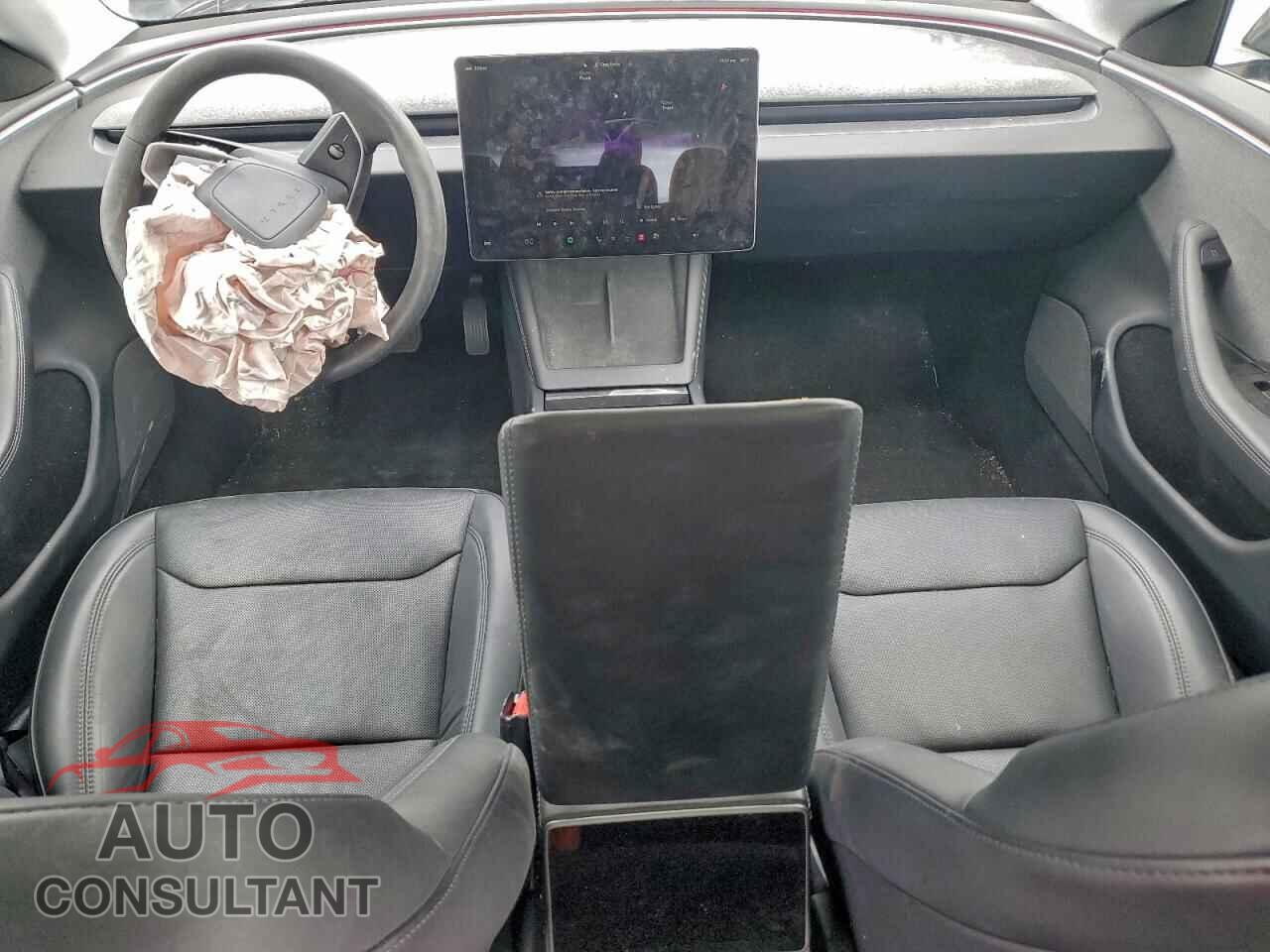 TESLA MODEL 3 2024 - 5YJ3E1EA2RF815451