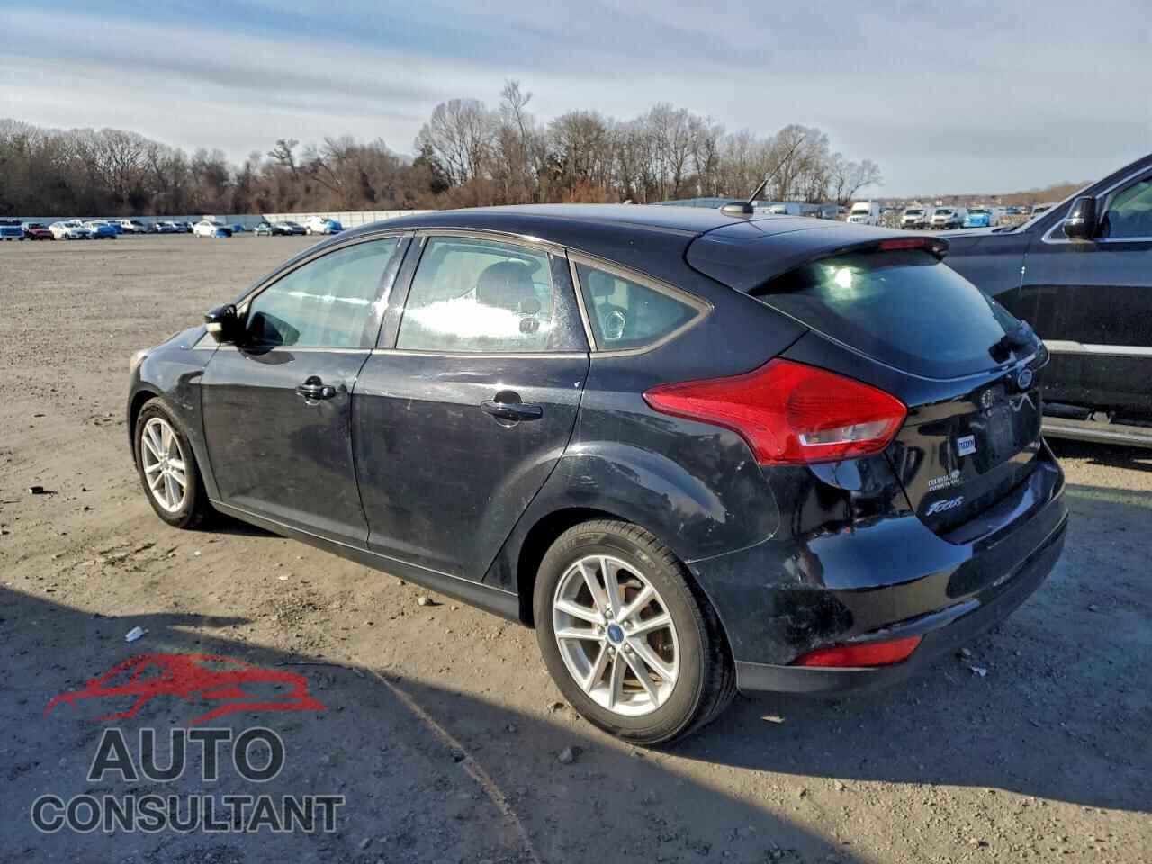 FORD FOCUS 2017 - 1FADP3K29HL326523